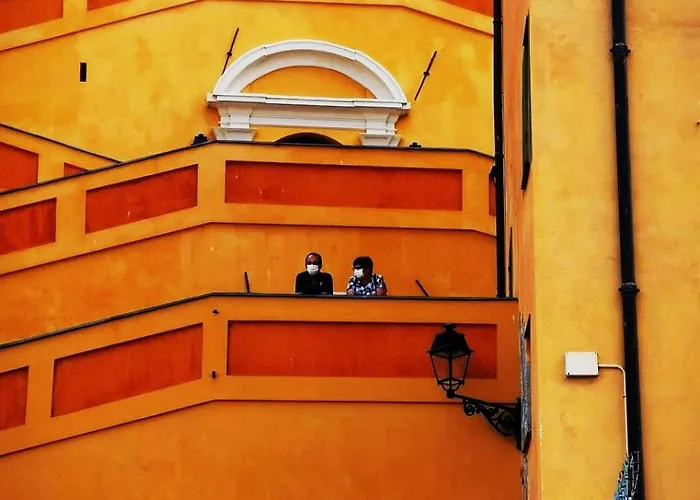 Bohemian Style And Luminous Balcony Apartment Nizza