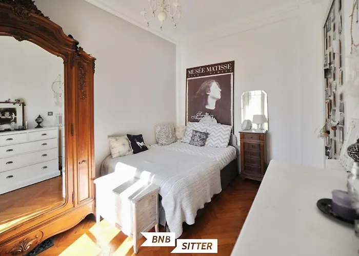 Bohemian Style And Luminous Balcony * Nizza