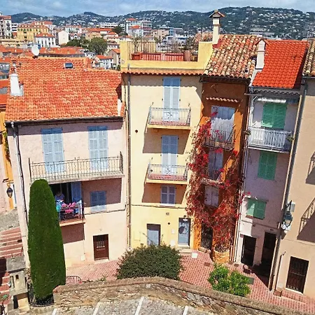 Bohemian Style And Luminous Balcony Apartament *