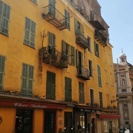Bohemian Style And Luminous Balcony Apartament Nicea