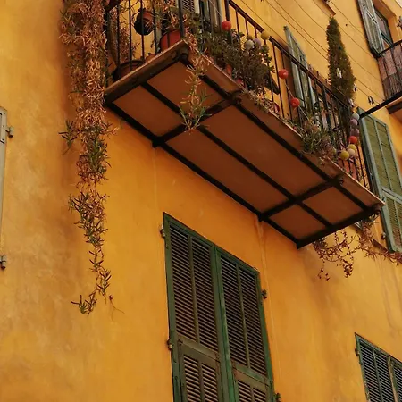 Bohemian Style And Luminous Balcony Apartament Nicea