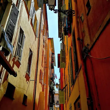 Bohemian Style And Luminous Balcony Apartament Nicea