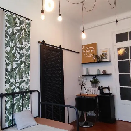 Bohemian Style And Luminous Balcony Apartament