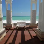 Lägenhet Bohemian Style And Luminous Balcony